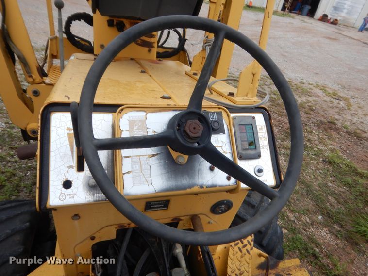 image for item IP9887 1998 Vermeer V3550A  trencher