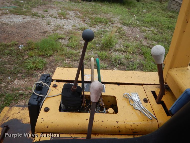 image for item IP9887 1998 Vermeer V3550A  trencher