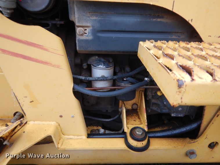 image for item IP9887 1998 Vermeer V3550A  trencher