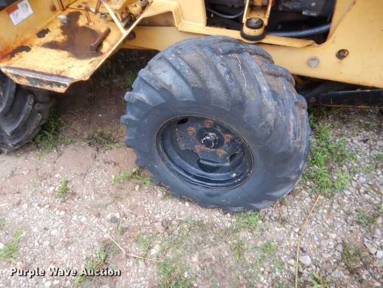 image for item IP9887 1998 Vermeer V3550A  trencher