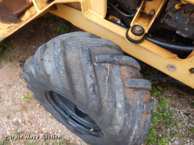 image for item IP9887 1998 Vermeer V3550A  trencher