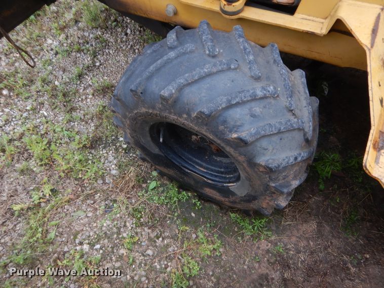 image for item IP9887 1998 Vermeer V3550A  trencher