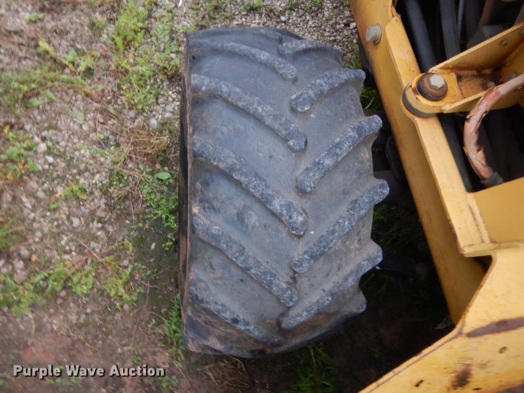 image for item IP9887 1998 Vermeer V3550A  trencher