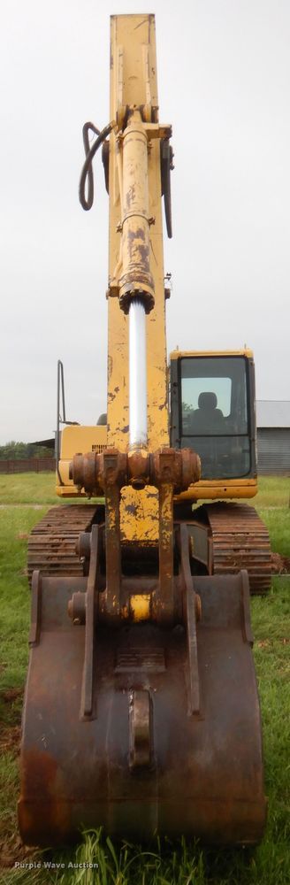 image for item IP9892 Komatsu PC150LC  excavator