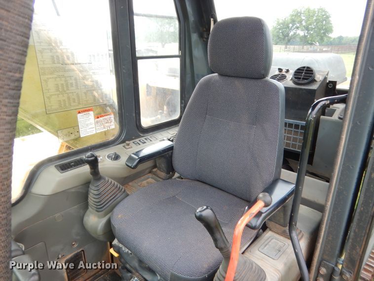 image for item IP9892 Komatsu PC150LC  excavator