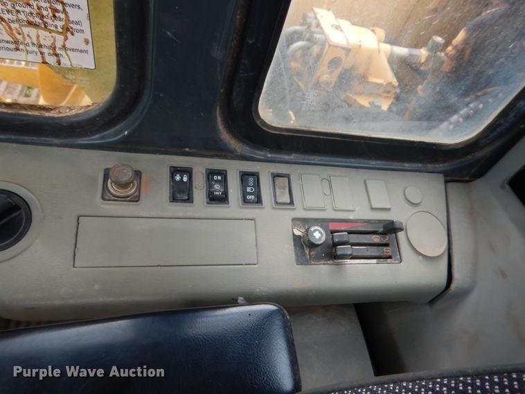 image for item IP9892 Komatsu PC150LC  excavator