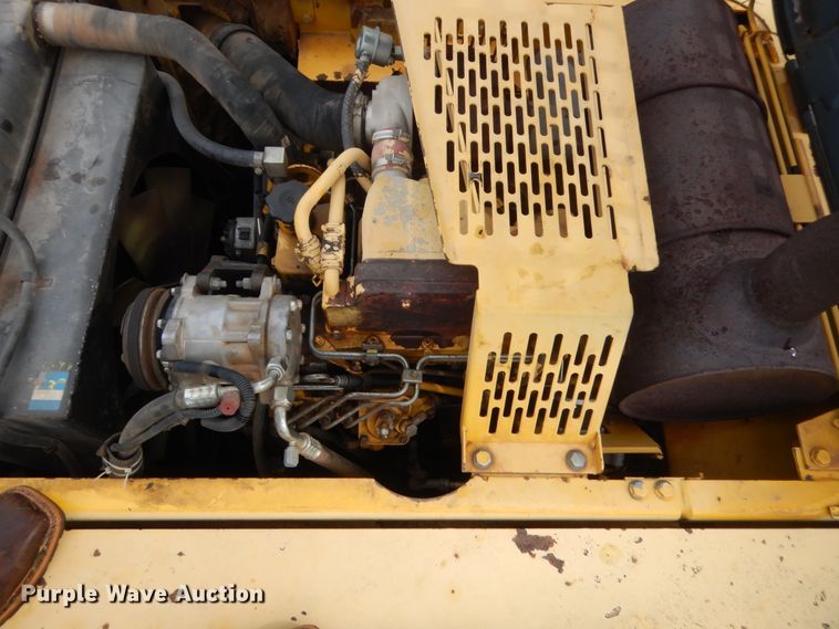 image for item IP9892 Komatsu PC150LC  excavator