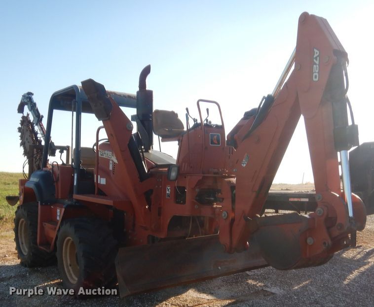 image for item IP9909 2006 Ditch Witch RT115  trencher