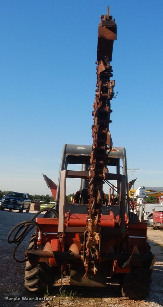 image for item IP9909 2006 Ditch Witch RT115  trencher