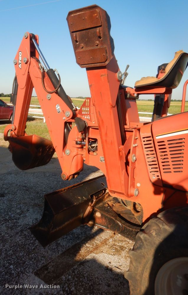 image for item IP9909 2006 Ditch Witch RT115  trencher