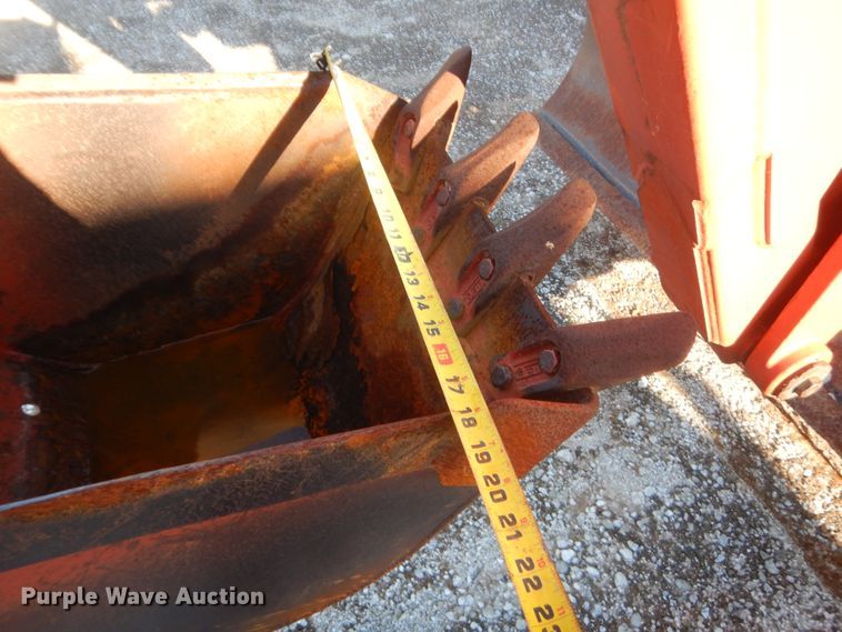 image for item IP9909 2006 Ditch Witch RT115  trencher