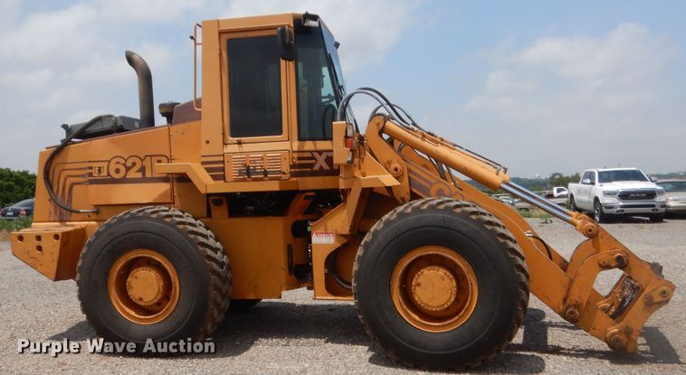 image for item IP9925 1994 Case 621B  wheel loader