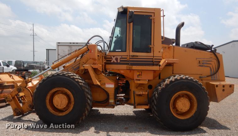 image for item IP9925 1994 Case 621B  wheel loader