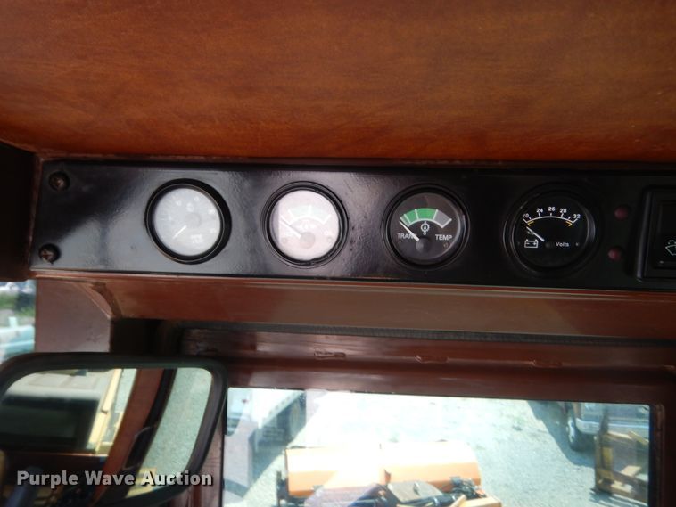 image for item IP9925 1994 Case 621B  wheel loader