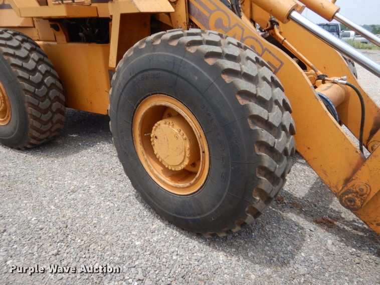 image for item IP9925 1994 Case 621B  wheel loader