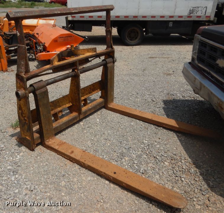 image for item IP9925 1994 Case 621B  wheel loader