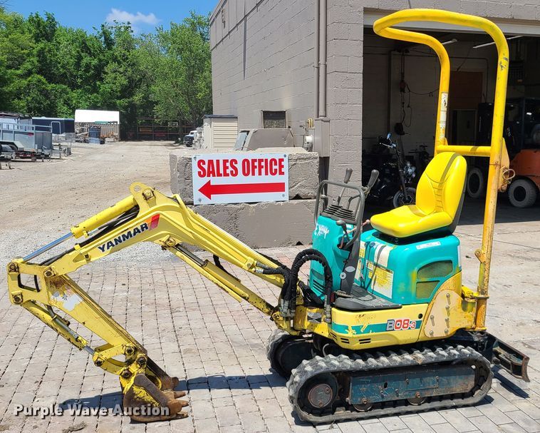 image for item IQ9196 Yanmar BO8-3  mini excavator