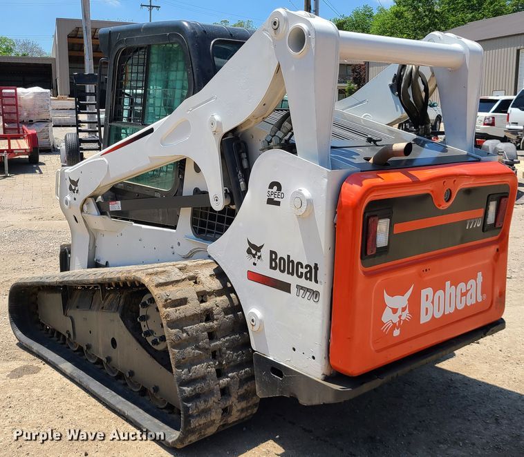 image for item IQ9198 2012 Bobcat T770  tracked skid steer loader