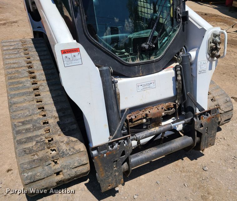 image for item IQ9198 2012 Bobcat T770  tracked skid steer loader
