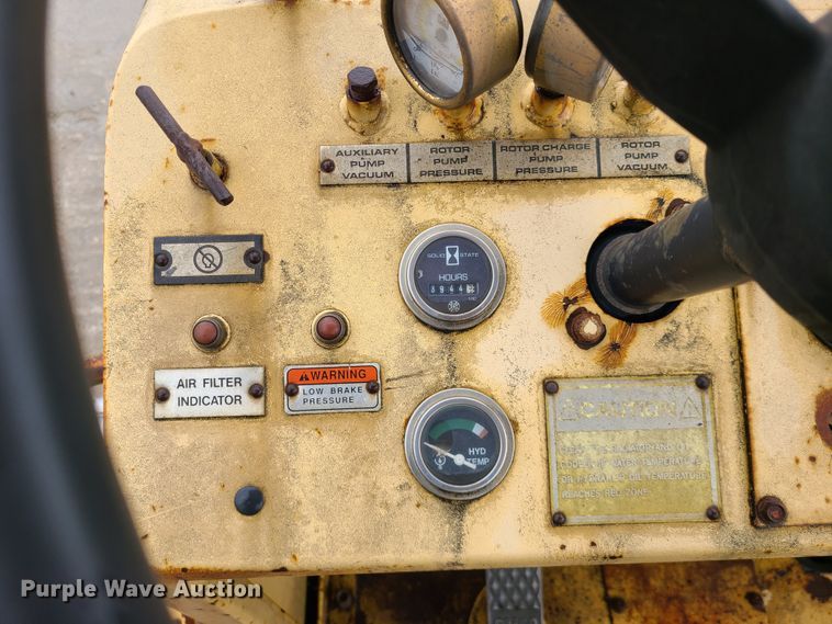 image for item IQ9223 Bomag MPH 100  recycler