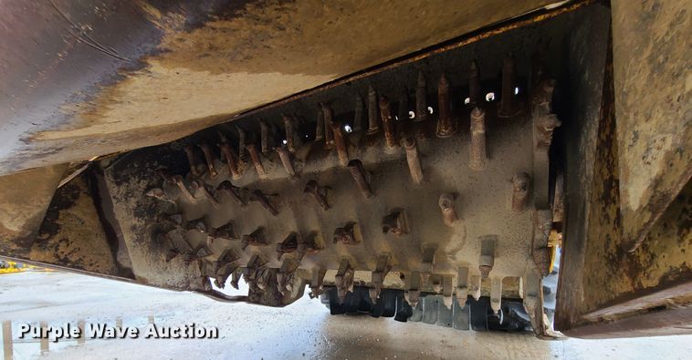 image for item IQ9223 Bomag MPH 100  recycler