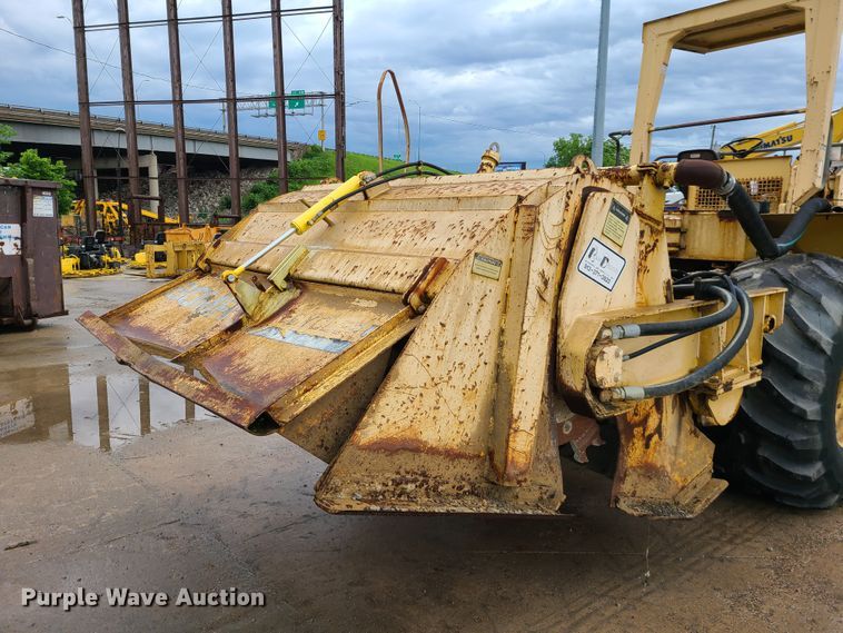 image for item IQ9223 Bomag MPH 100  recycler