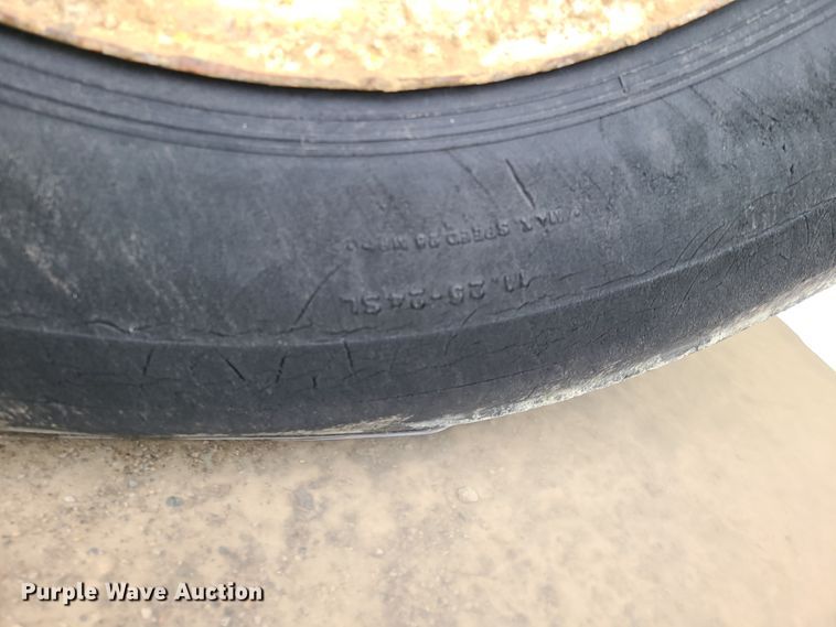 image for item IQ9223 Bomag MPH 100  recycler