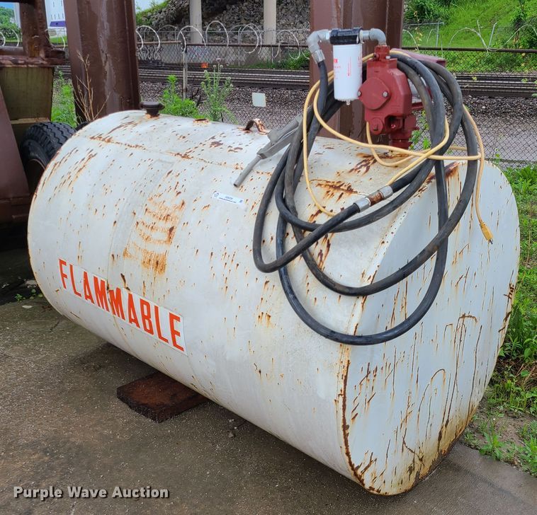 image for item IQ9229 Fuel tank