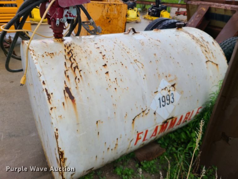 image for item IQ9229 Fuel tank