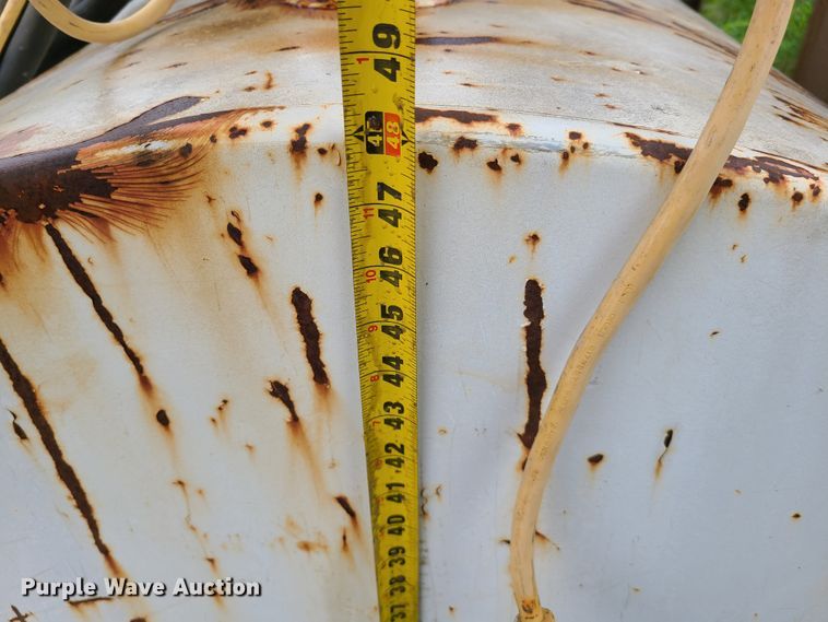 image for item IQ9229 Fuel tank