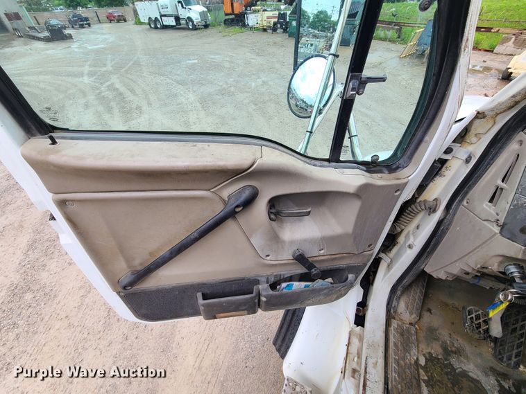 image for item IQ9232 2005 Sterling L-Line  crane truck