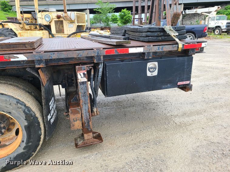 image for item IQ9232 2005 Sterling L-Line  crane truck