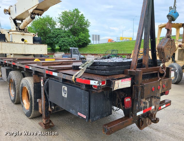 image for item IQ9232 2005 Sterling L-Line  crane truck