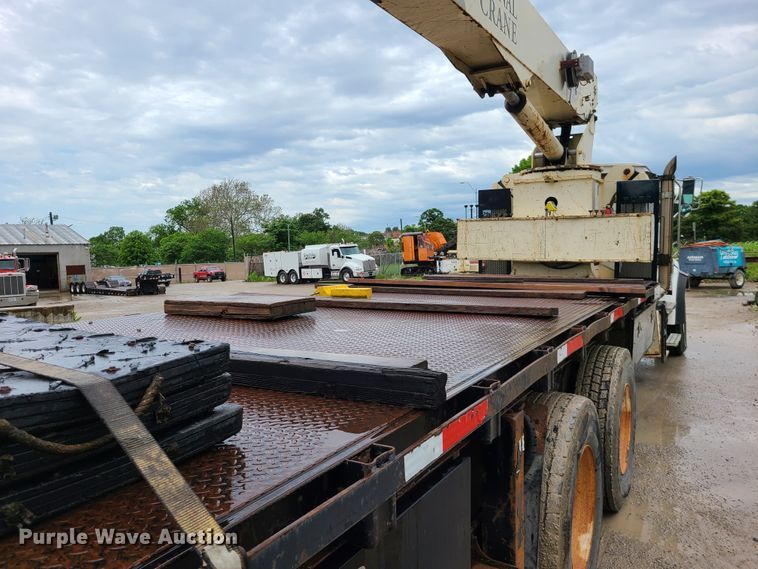 image for item IQ9232 2005 Sterling L-Line  crane truck