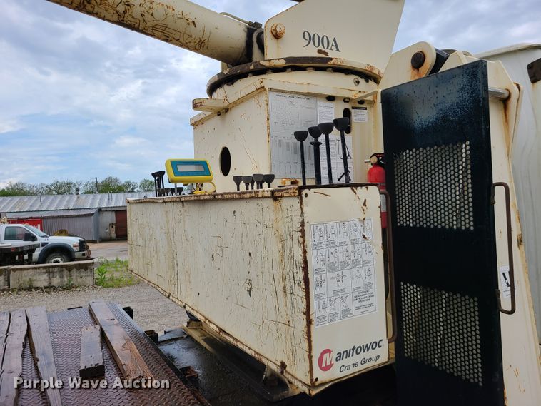 image for item IQ9232 2005 Sterling L-Line  crane truck