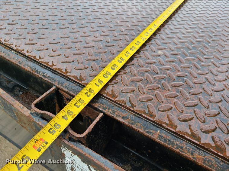 image for item IQ9232 2005 Sterling L-Line  crane truck