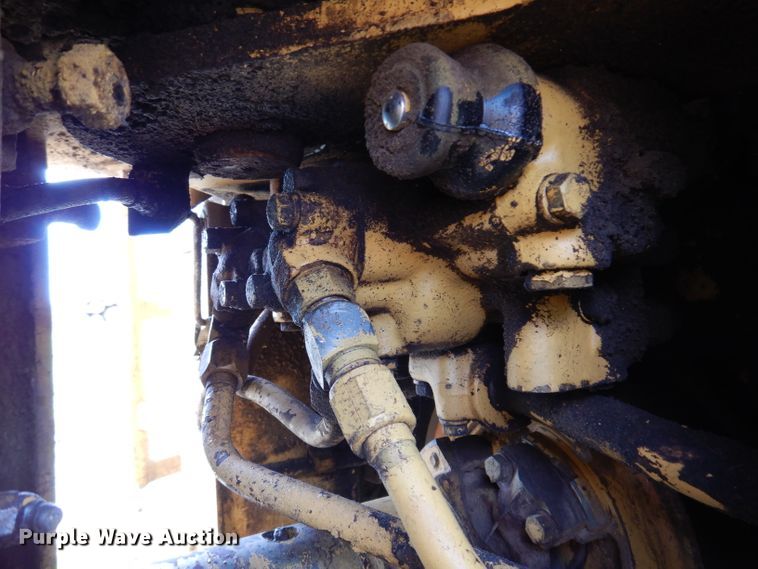 image for item IQ9506 1981 Caterpillar 920  wheel loader