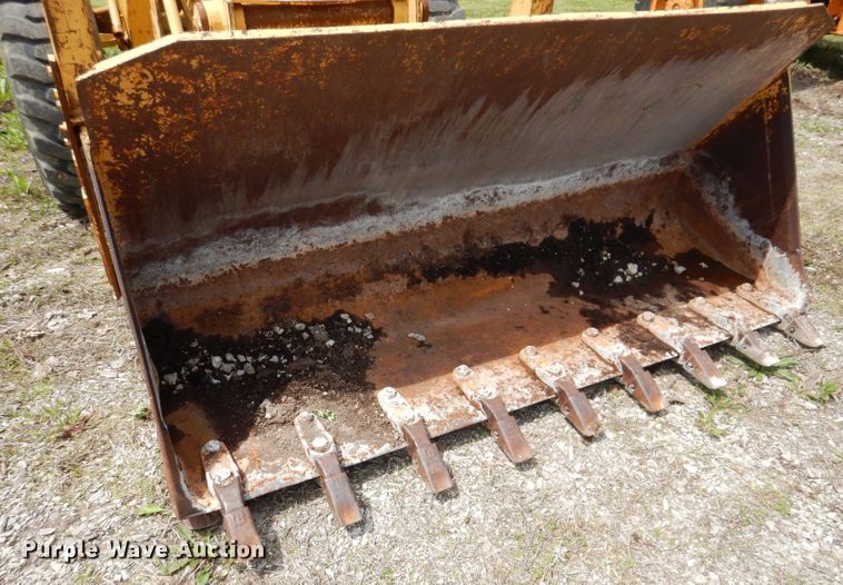 image for item IQ9506 1981 Caterpillar 920  wheel loader