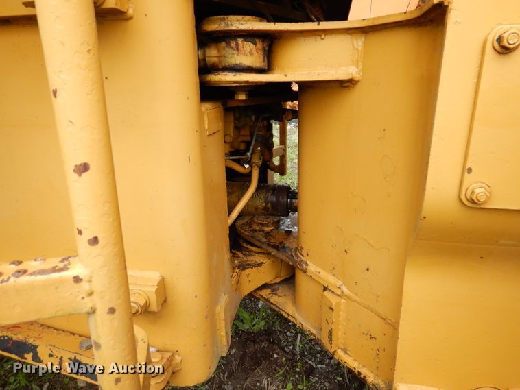 image for item IQ9506 1981 Caterpillar 920  wheel loader