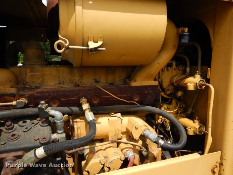 image for item IQ9506 1981 Caterpillar 920  wheel loader