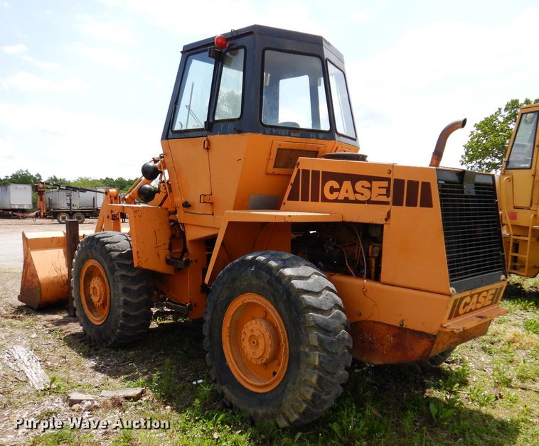 image for item IQ9507 1978 Case W14  wheel loader