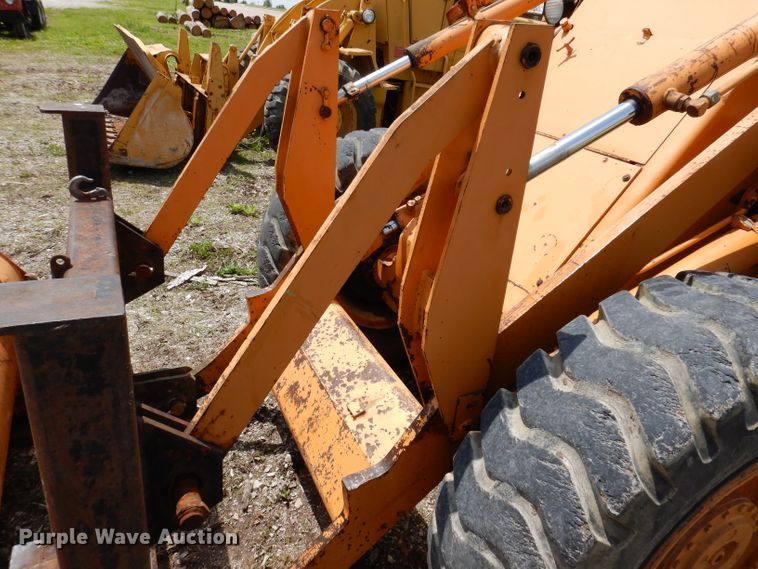 image for item IQ9507 1978 Case W14  wheel loader