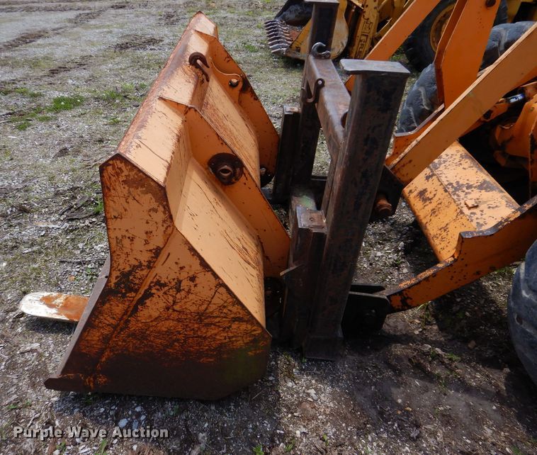 image for item IQ9507 1978 Case W14  wheel loader