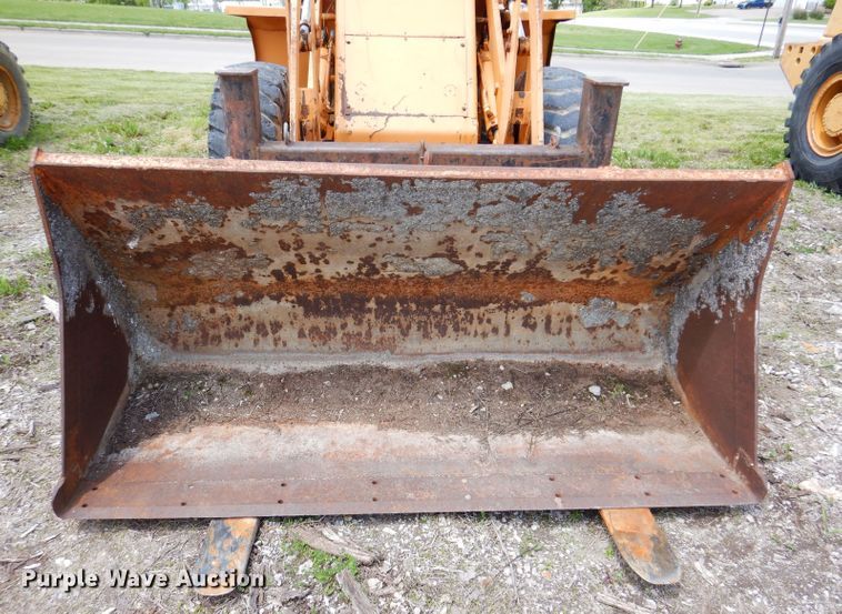 image for item IQ9507 1978 Case W14  wheel loader