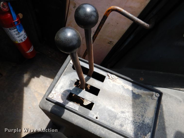 image for item IQ9507 1978 Case W14  wheel loader