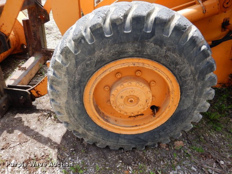 image for item IQ9507 1978 Case W14  wheel loader
