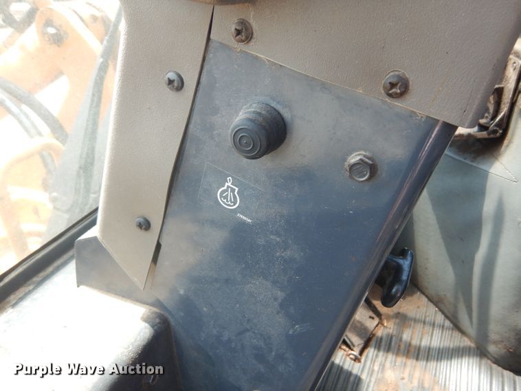 image for item IQ9508 Case 621B XT  wheel loader