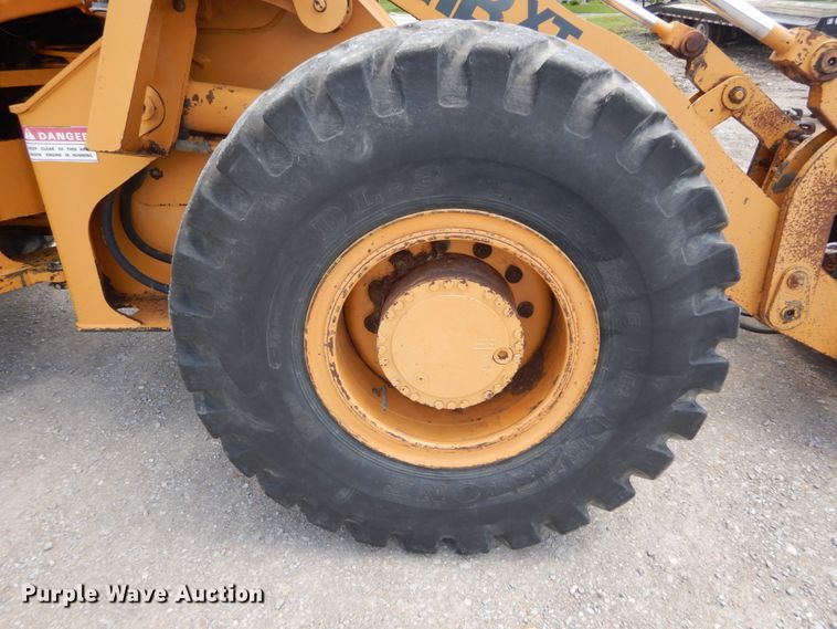 image for item IQ9508 Case 621B XT  wheel loader