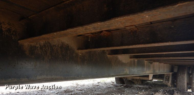 image for item IQ9510 2002 Pro equipment trailer