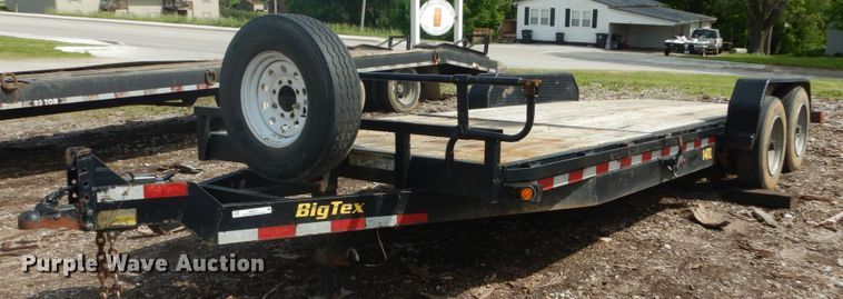 image for item IQ9511 2015 Big Tex 14TL-22BK  tilt deck equipment trailer
